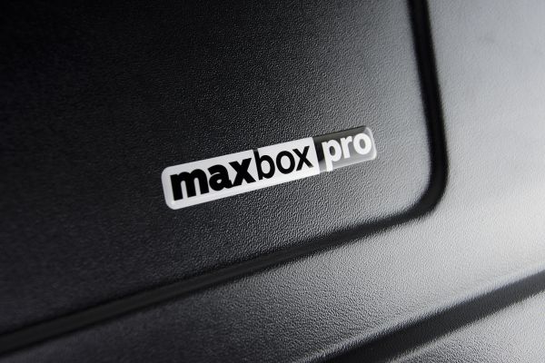Автобокс MaxBox PRO 240 (компакт) черный
