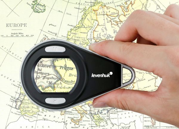 Лупа цифровая Levenhuk ERGO 10