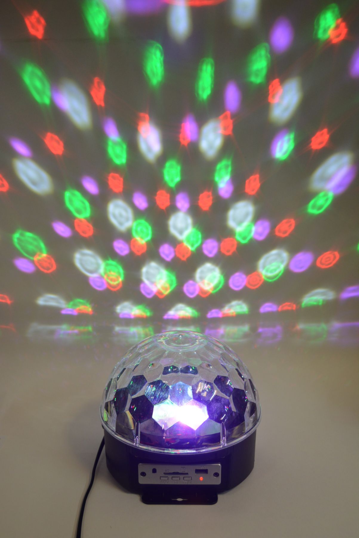 Светодиодный -шар LED Magic Ball AB-0004 (без Bluetooth) ,  .