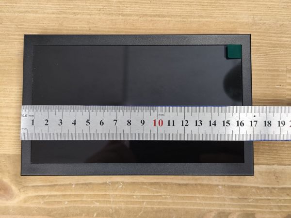 Компактный монитор 7" EM713 с HDMI и VGA