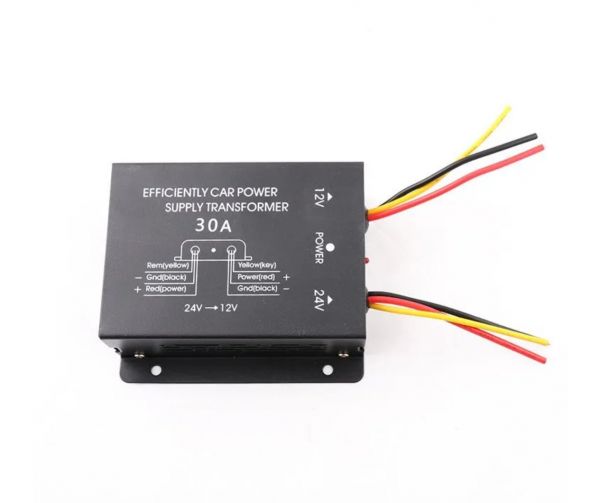 Преобразователь напряжения Солнце 30A 12V/24V