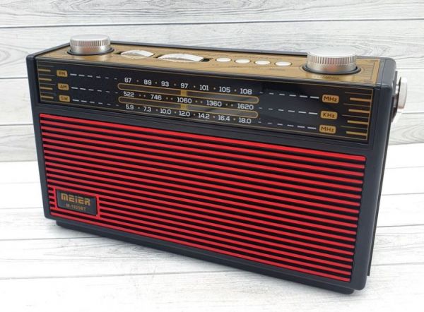 Радиоприёмник Meier M-1925BT