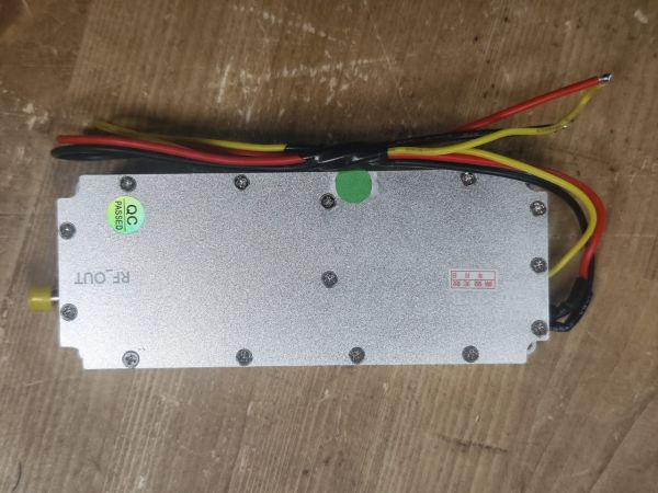 Генератор помех LoRa джаммер цифровой 50Вт 2500-2700Мгц для РЭБ